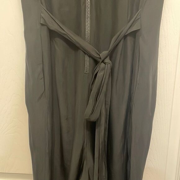 Helmet Lang 100% Silk Black V-Neck Cap Sleeve Jumpsuit - Picture 7 of 8